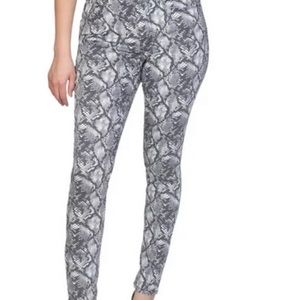 NEW SLIMMING JEANS with tags. Snake Print High Rise Pants Tummy Control
